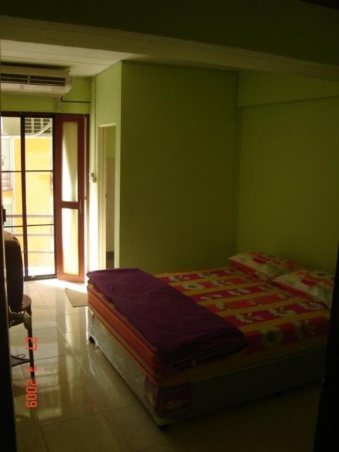 Kaset Guesthouse Банкок Стая снимка